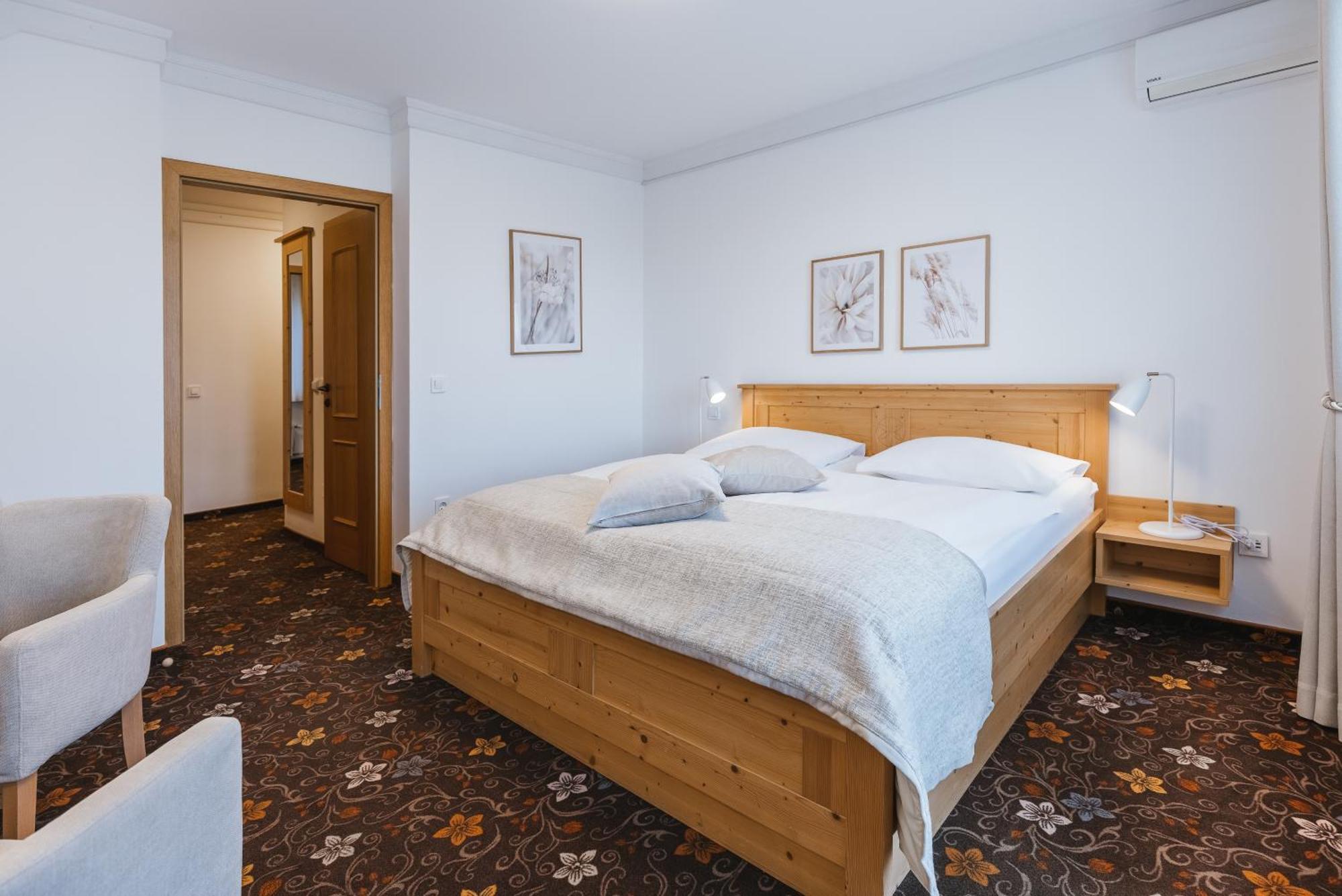 Camera Familiare con Balcone
